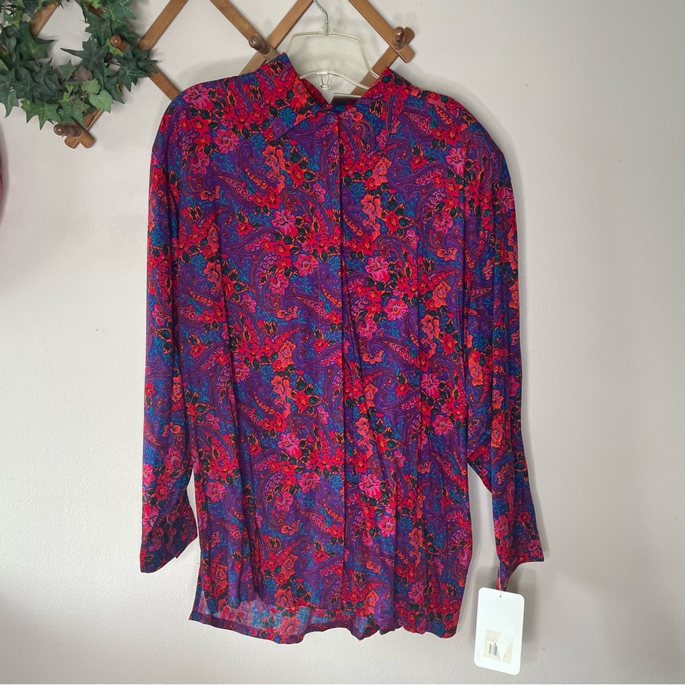 Vintage NWT floral button down long sleeve top